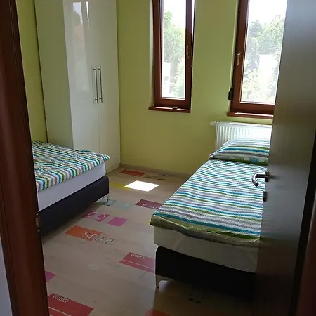 Sunshine Apartment
