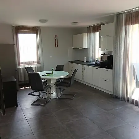 Apartment Sunshine Balatonlelle